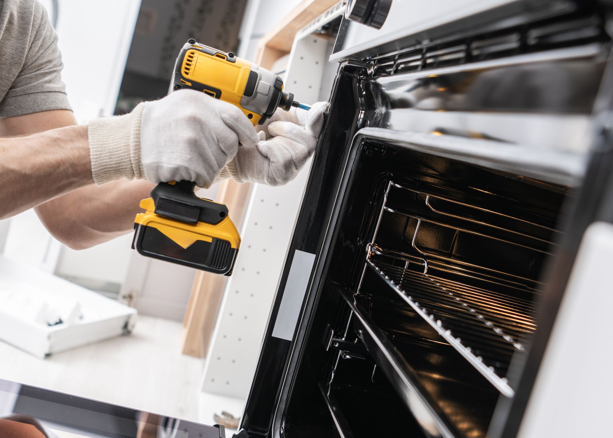 Oven repair service